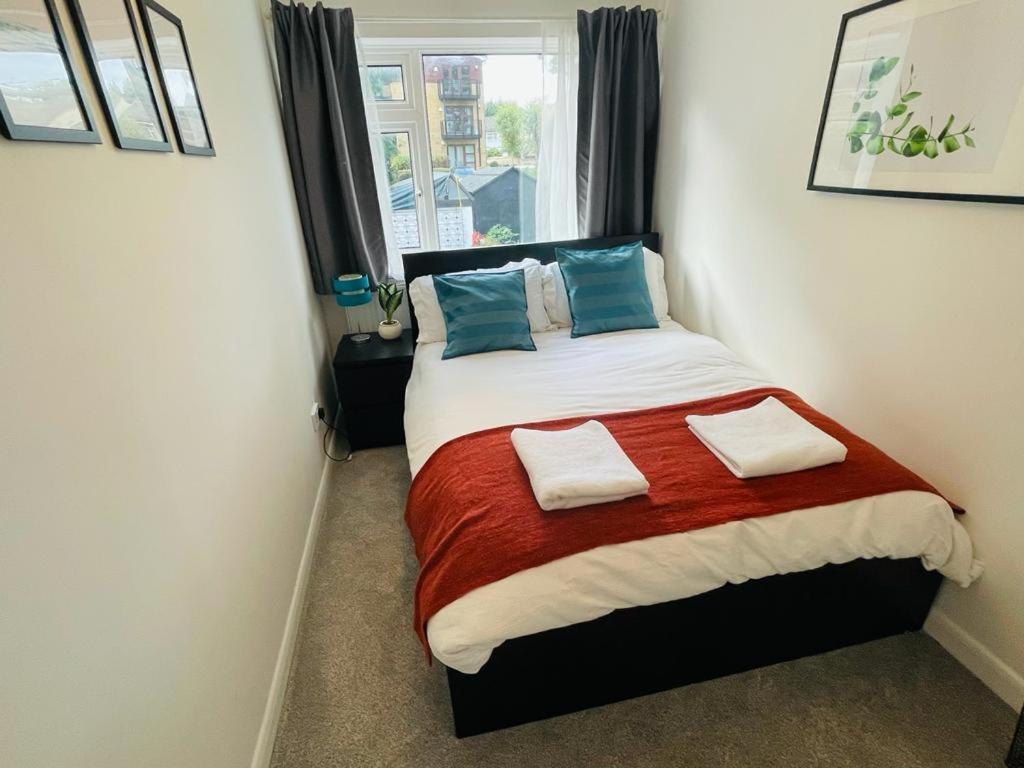 Enfield Chase Apartment Buitenkant foto